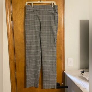 Time and Tru Women’s gray plaid stretch Dress Pants size S